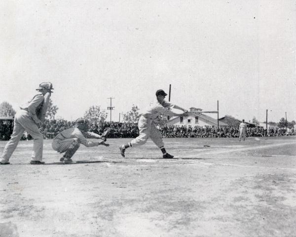 Fort Bragg 1.jpg - Fort Bragg Baseball,1945